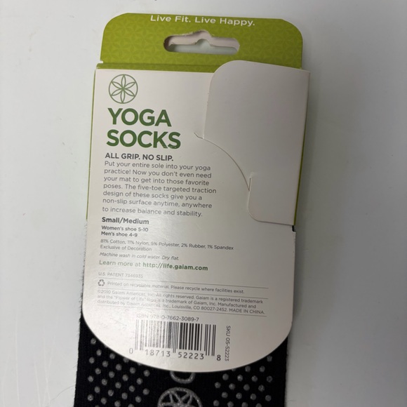 NWT Gaiam Black No Slip Yoga Socks Small/Medium - Picture 4 of 4
